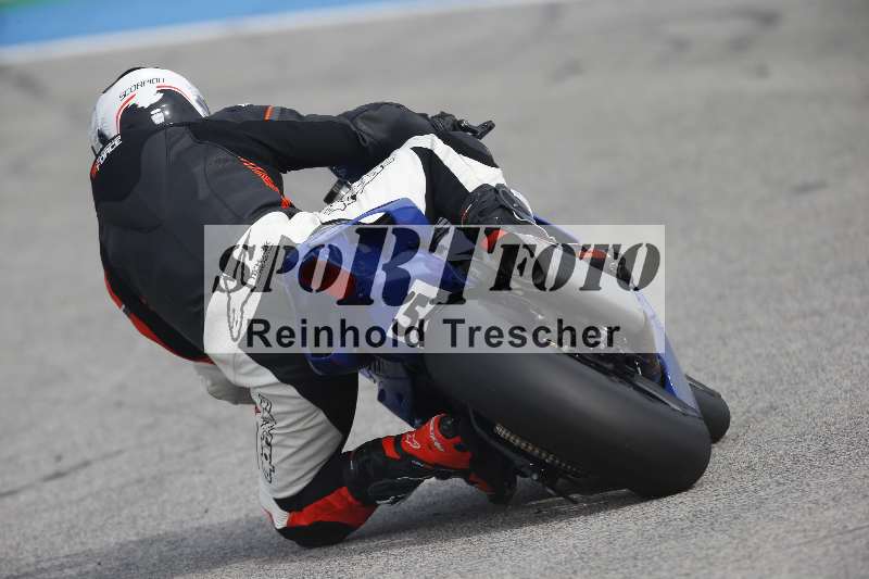 /01 26.-28.01.2024 Moto Center Thun Jerez/Gruppe rot-red/56